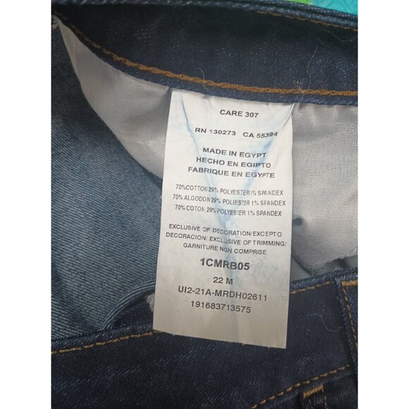 Lee Shorts Womens Size 22 M Bermuda Regular Fit Jean Blue Denim Mid-Rise - Picture 3 of 6